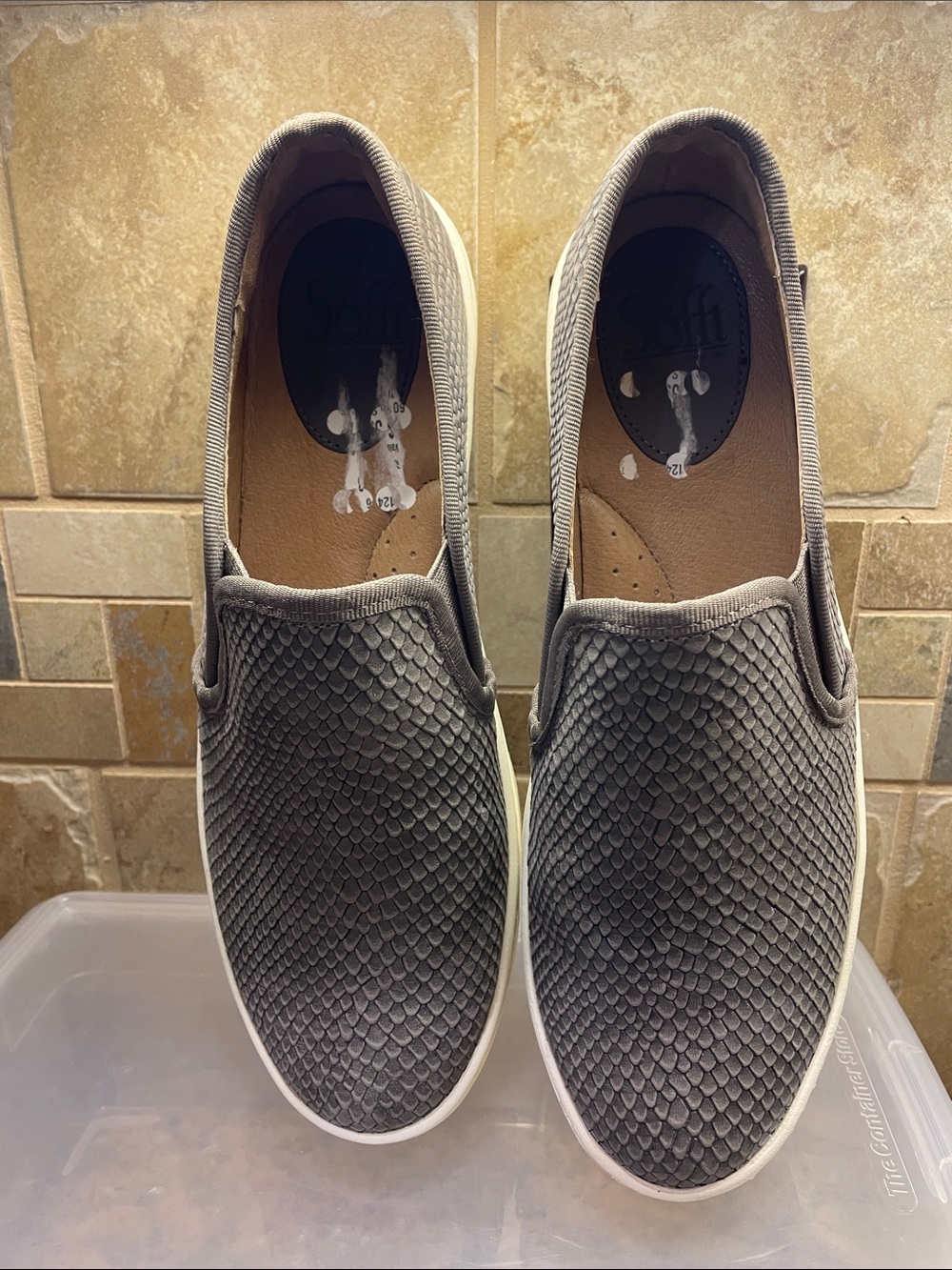 Sofft Somers Slip On Leather Sneaker Snake Print Snare Grey Nubuck Womens 8